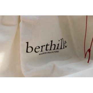 photo du pochon de protection avec impression de la marque Berthille