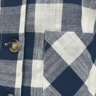 Veste bleu a carreaux bleu détail poche