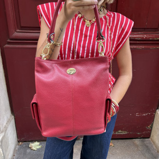 sac Mac douglas rouge porté