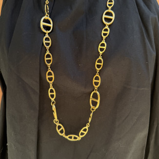 collier vu de prêt